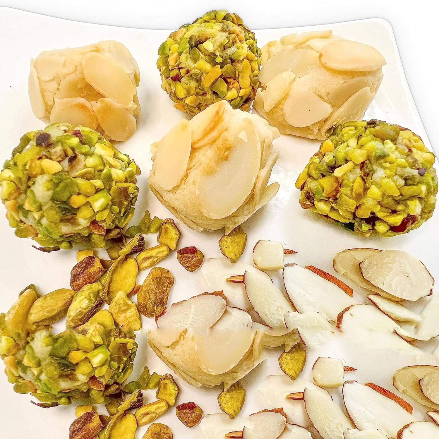 Savor the Essence of Italy with 13-Piece Italian Soft Amaretti Pistachios, Hazelnut & Almond Cookies - Andyanand