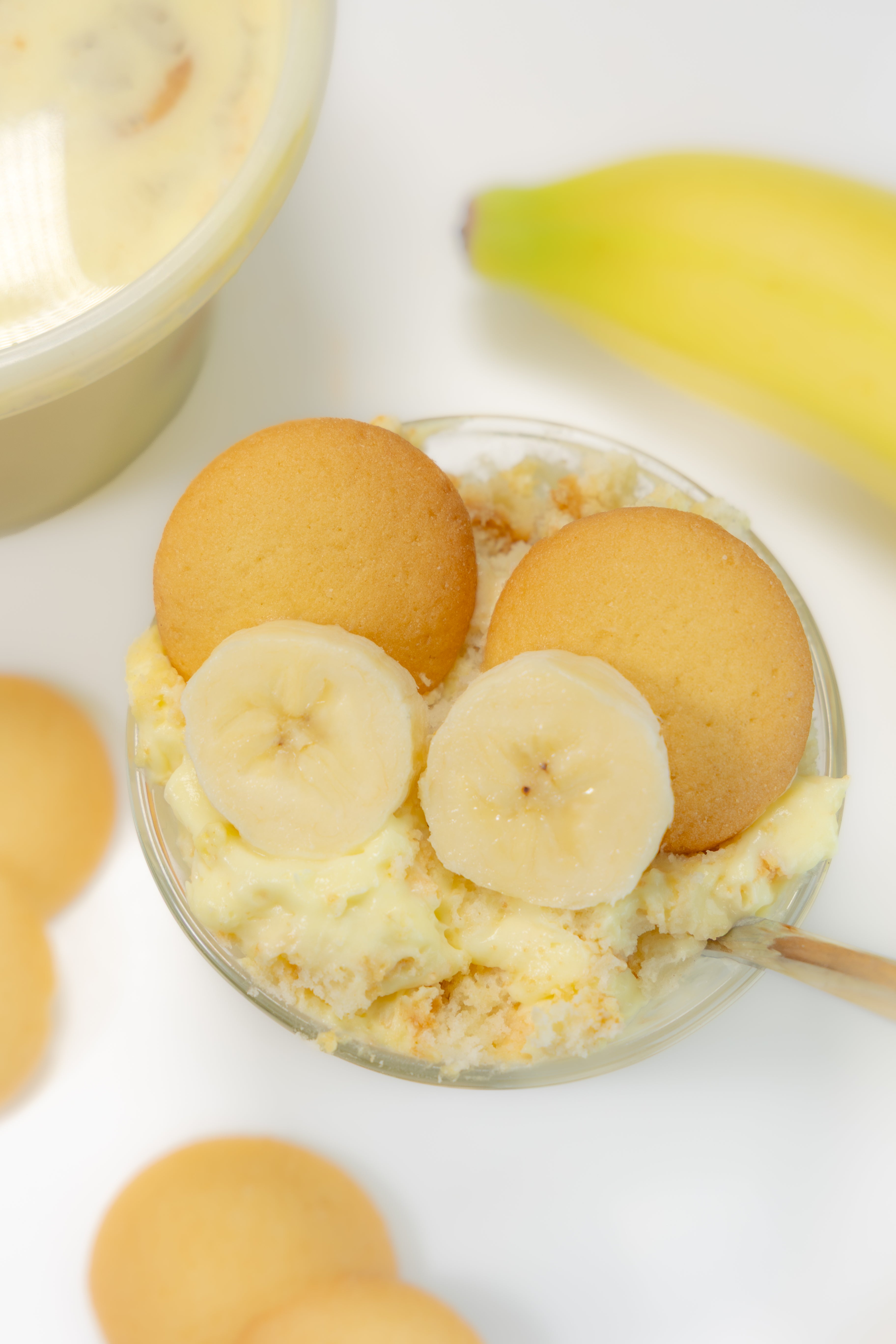 Andy Anand Sugar Free Sampler of 4 best-selling Cakes: Tiramisu, Chocolate, Cookies & Cream, Banana 3.7 lbs Indulge in No Added Sugar artisan bliss with real California cream Keto & Diabetic friendly