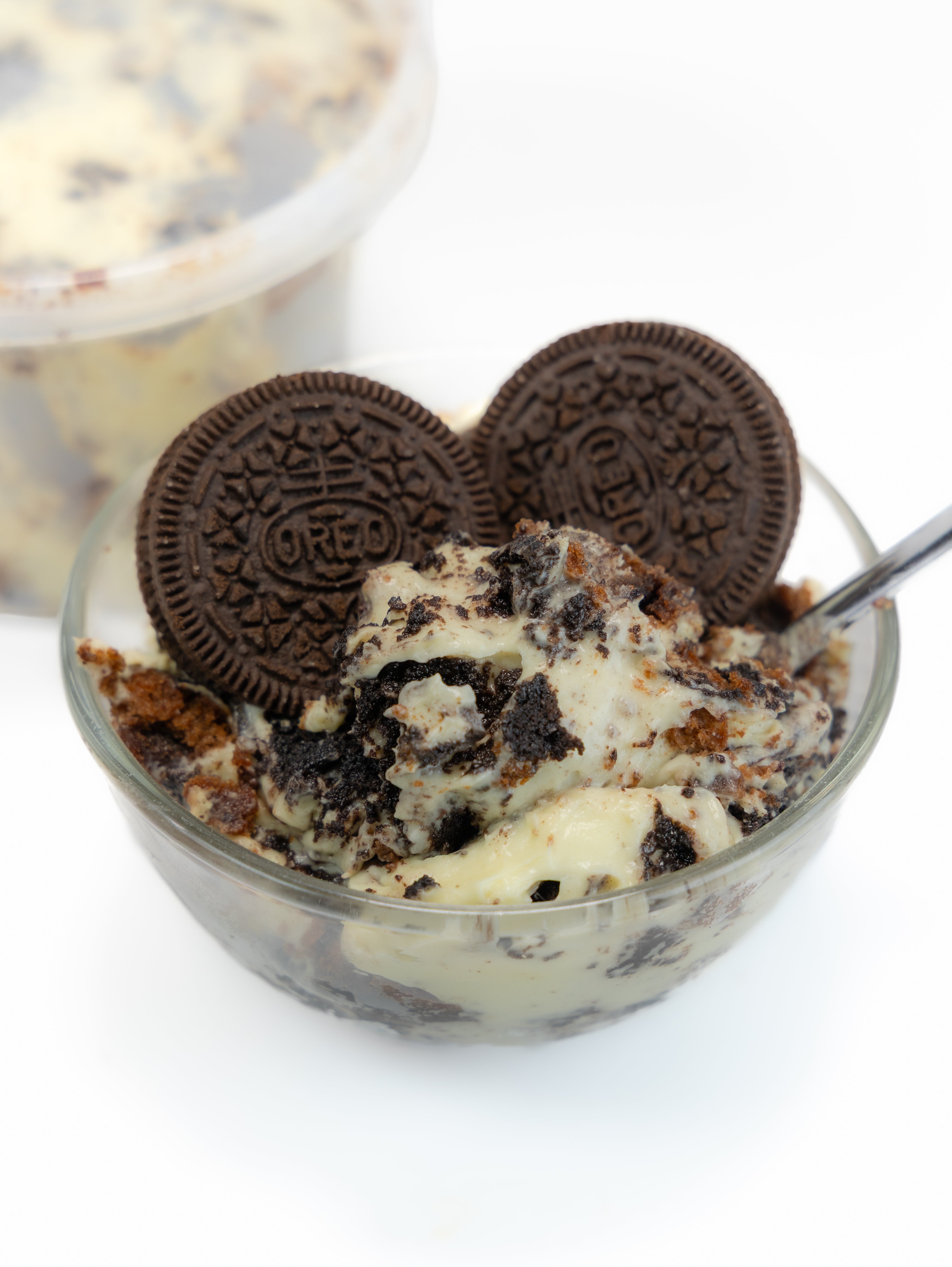 Andy Anand Sugar Free Sampler of 4 best-selling Cakes: Tiramisu, Chocolate, Cookies & Cream, Banana 3.7 lbs Indulge in No Added Sugar artisan bliss with real California cream Keto & Diabetic friendly