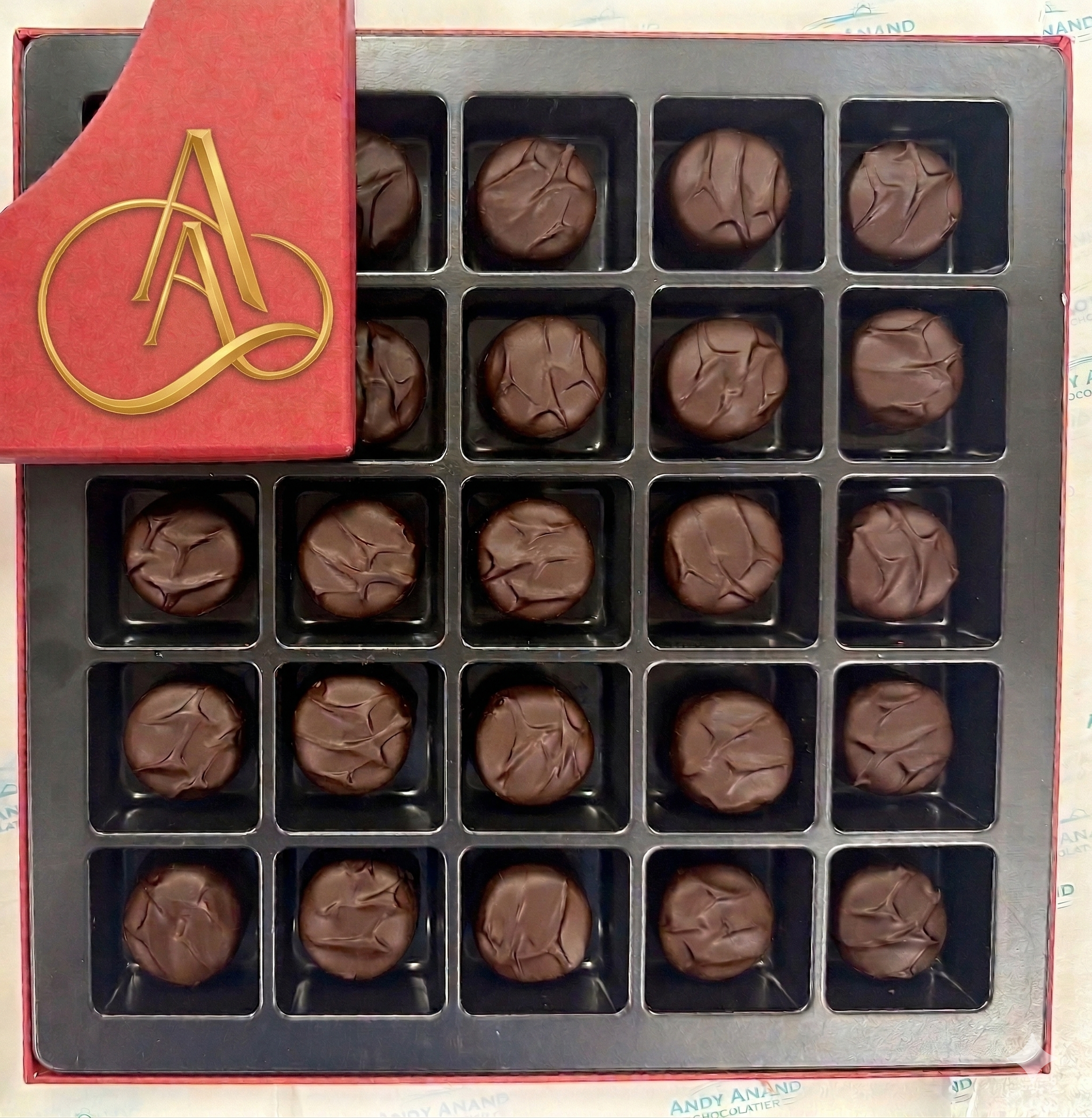 Andy Anand Chocolates Food & Beverages > Desserts & Sweets > Chocolate > Sugar Free Andy Anand Sugar-Free Vanilla Butter Cream Dark Chocolates, 25 pc – Diabetic-Friendly, Keto, Gluten-Free, Birthday & Valentine's Gift Box Sugar-Free Vanilla Butter Cream Dark Chocolates