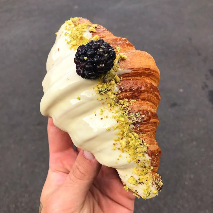 Andy Anand Sugar Free White Chocolate Pistachios Croissant 10 pcs - Hand rolled French butter Croissants